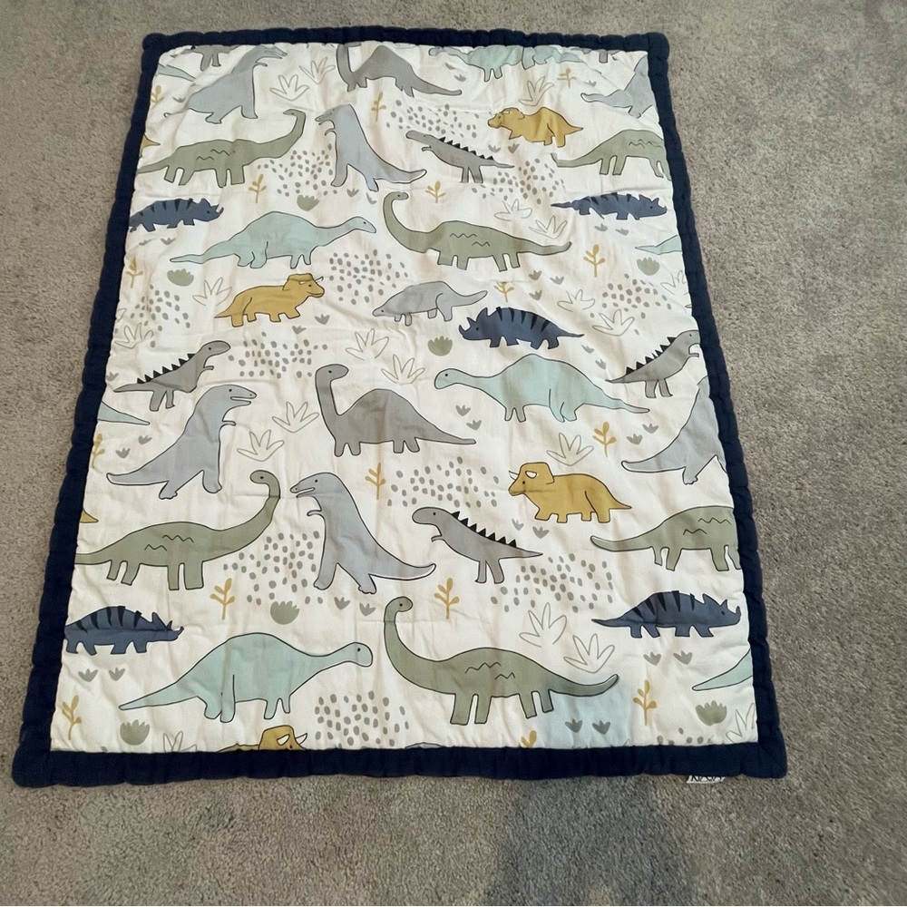 Nojo Baby Crib Blanket Dinasours Blue Stripe Comforter